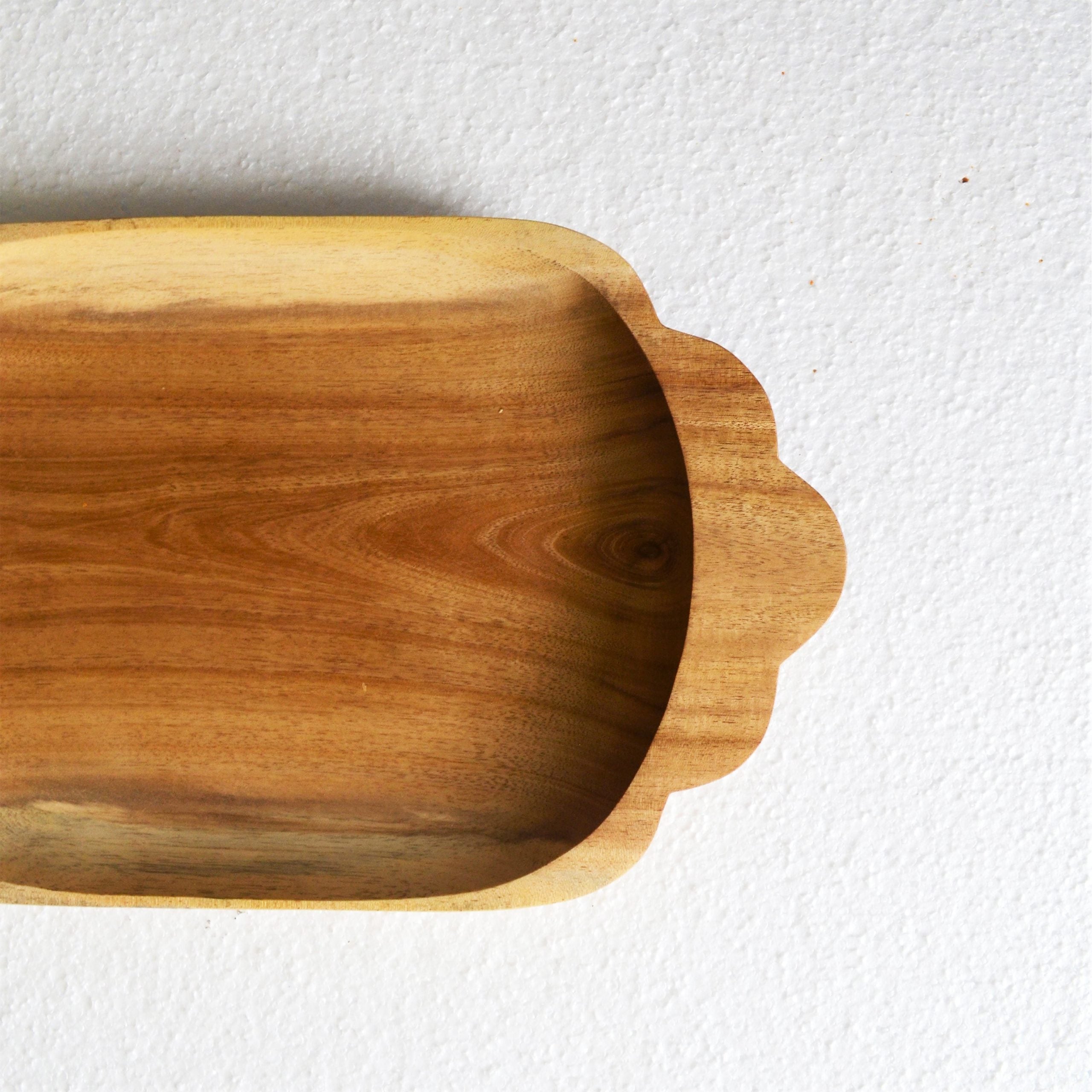 Scallop Rectangle Wooden Platter Tray - waseeh.com