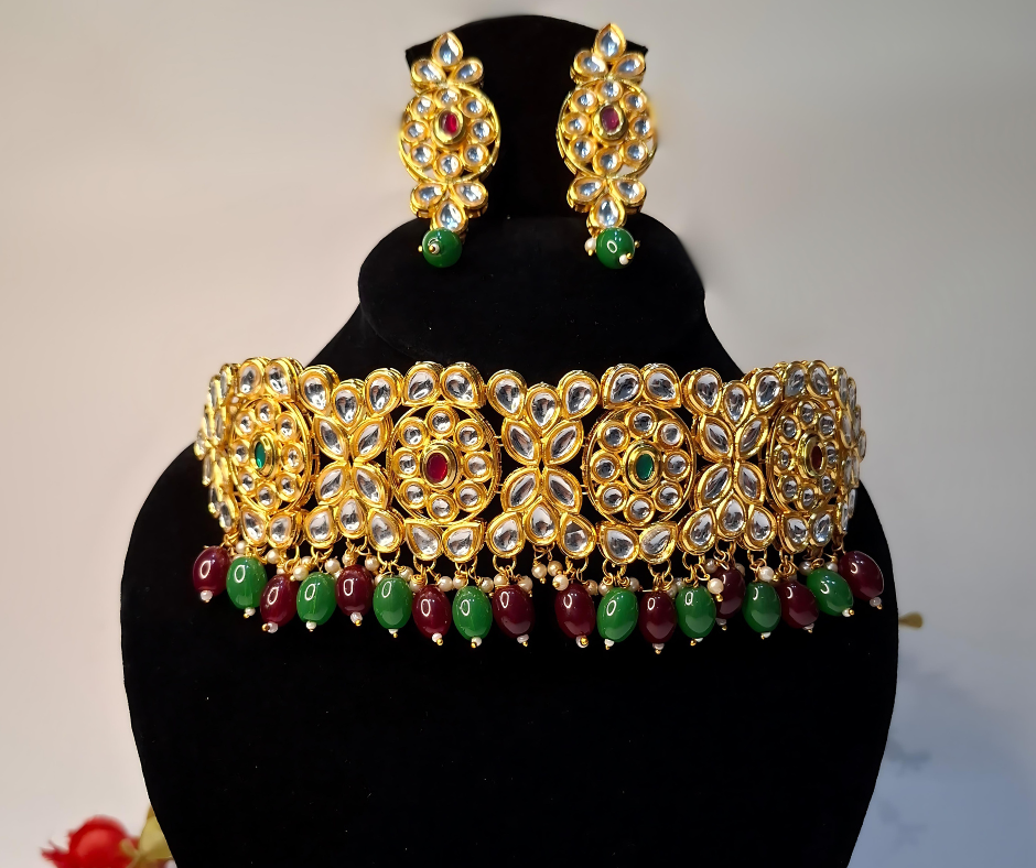 Charm Kundan Choker Necklace With Earrings