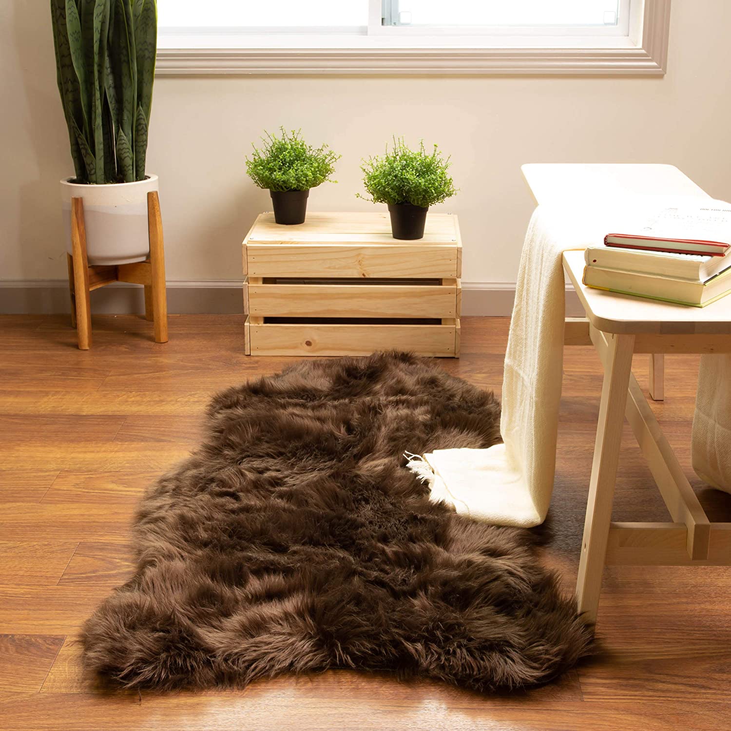 Eary Furry Rugs (2' x 3 ') - waseeh.com