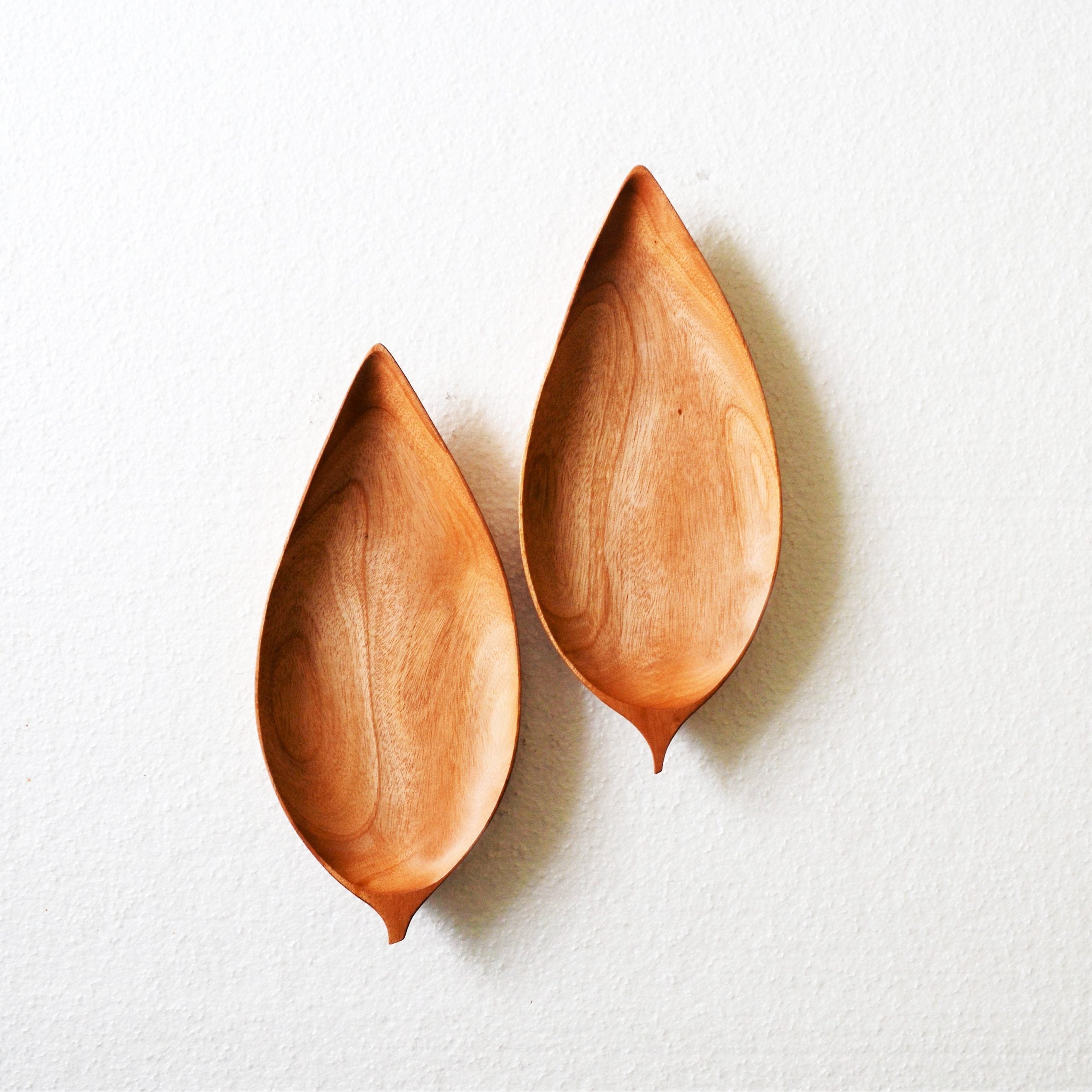 Leaf Wooden Platter Tray - waseeh.com