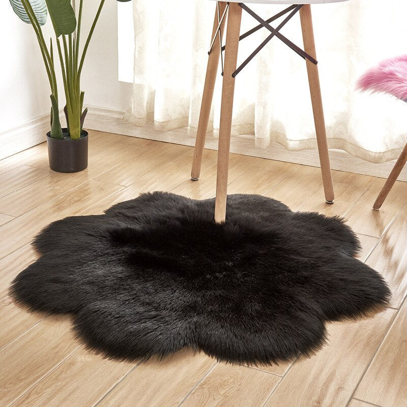 Flower Furry Rugs (4' x 4') - waseeh.com