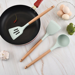 Skyish Silicone Kitchen Spoons - waseeh.com