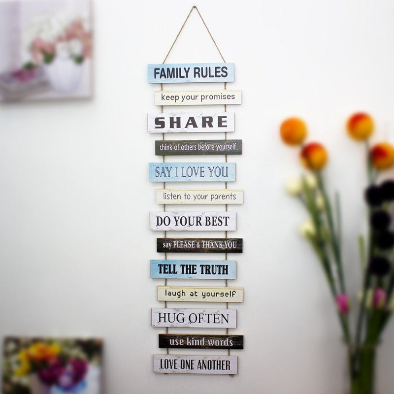 Wall "Familia Rules" Caption Decor - waseeh.com