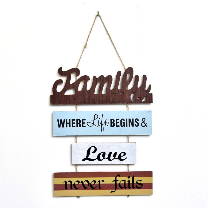 Wall "Familia Rules" Caption Decor - waseeh.com