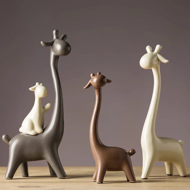 Nordic Giraffe Decor (Pack of 3) - waseeh.com