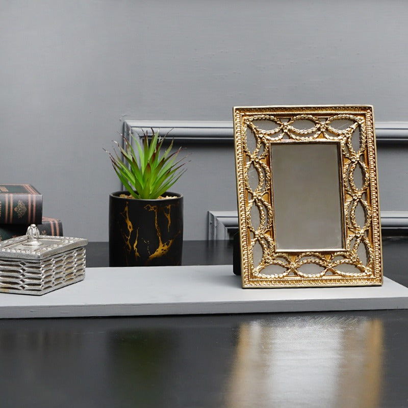 Wonderful Photo Frame Decor - waseeh.com