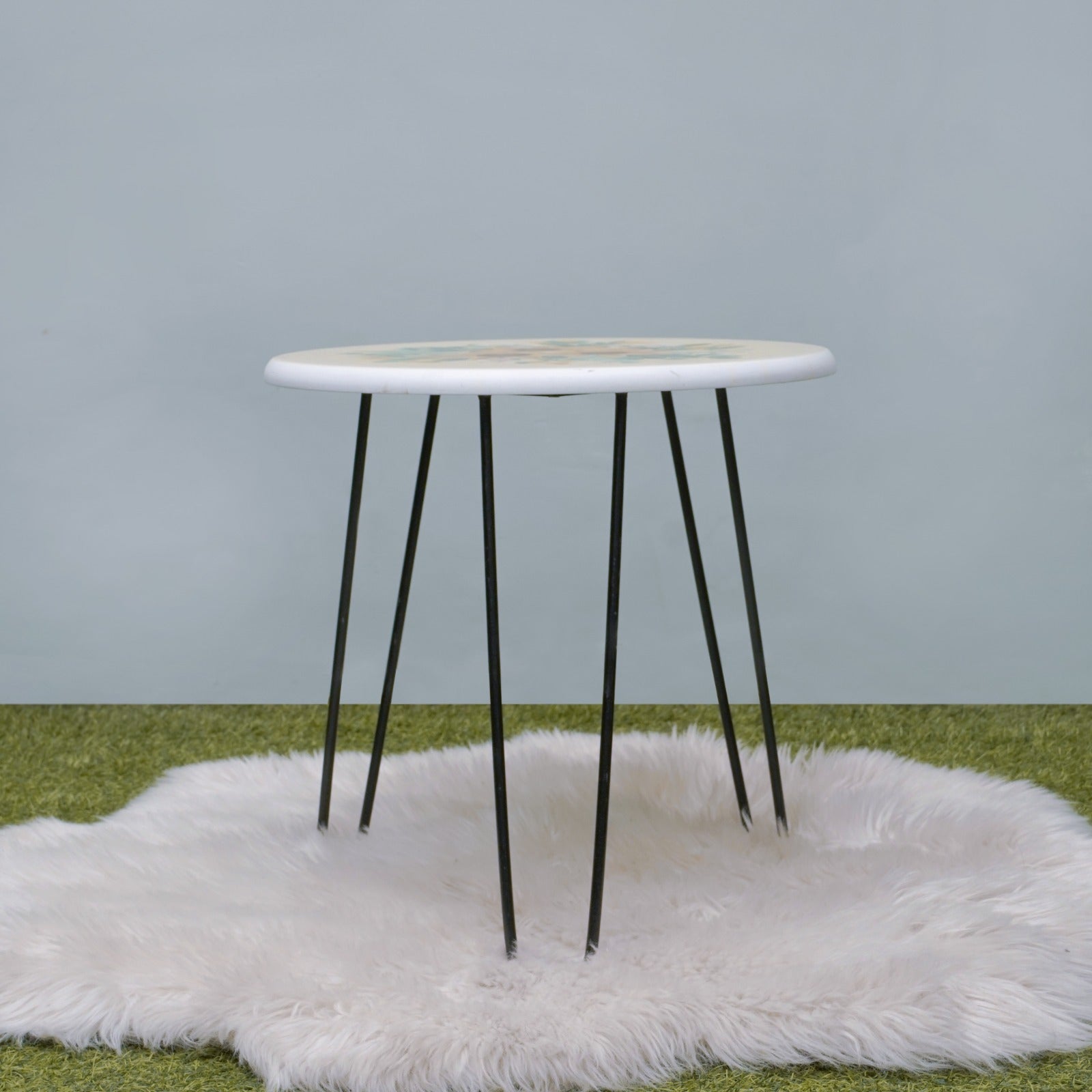 Sunflower Living Lounge Center Side Hairpin Table